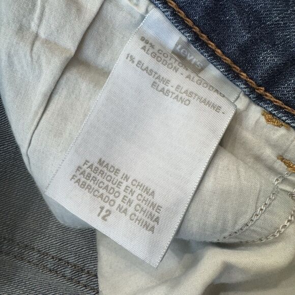 Levis 526 Slender Boot Cut Womens Size 12 Measures 32x30 Jeans Pockets - Picture 4 of 8